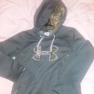 Hoodie great condition !